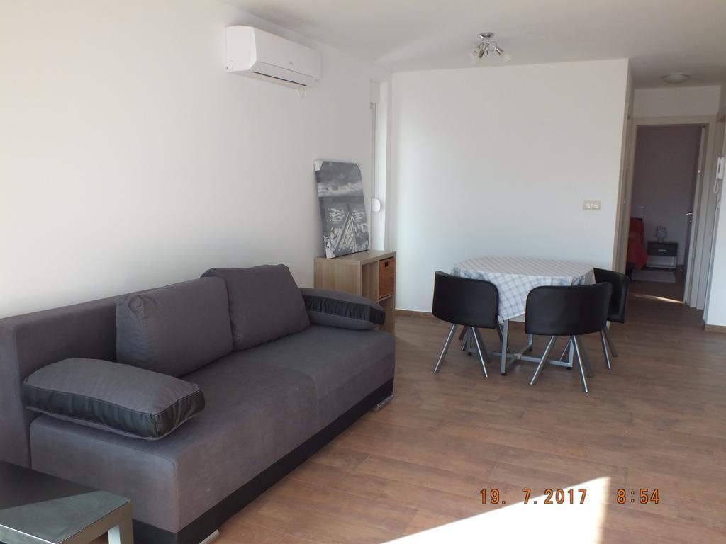 Apartments Amore Baska  Luaran gambar